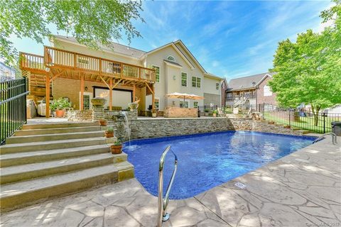8916 Fultram Lane