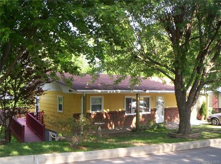 376 Riverview Drive