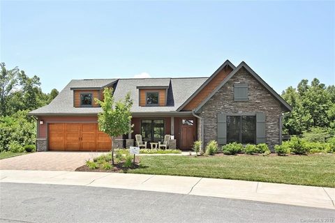 207 Hogans View Circle