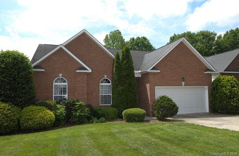 1308 Overhill Road