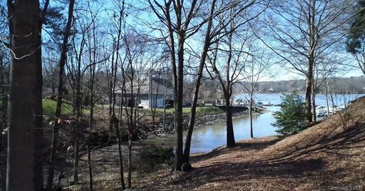 143 W Tattersall Drive
