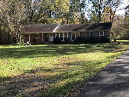 1002 Mayflower Trail sold home in Pilgrim Forest, Monroe, NC