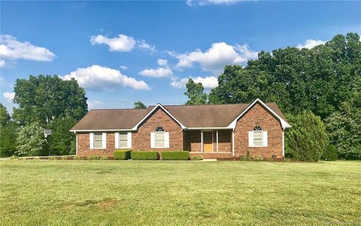 129 Seven Springs Loop