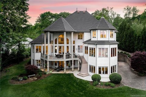Previously sold for $1,438,000