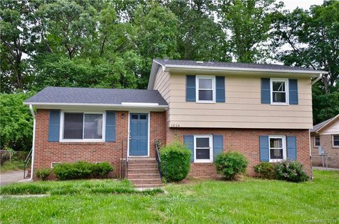1524 Pondella Drive