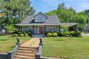 723 E Catawba Street sold home in Belmont, SC