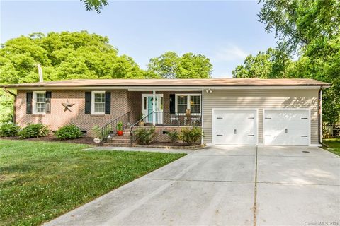 9147 Mount Holly Huntersville Road