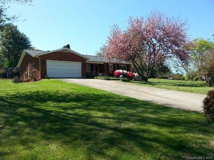 889 Wendover Road