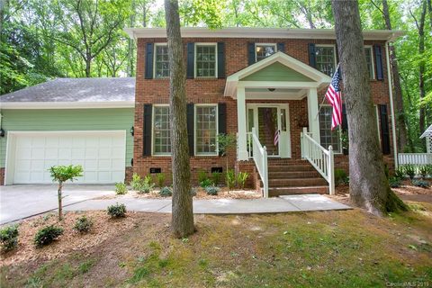 2729 Farmstead Lane 62 sold home in Carowood, Fort Mill, SC