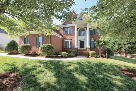 143 Huntfield Way