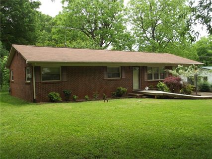 2019 N Deal Avenue sold home in Hillcrest, Newton, NC