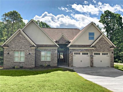 1620 Farmington Hills Drive