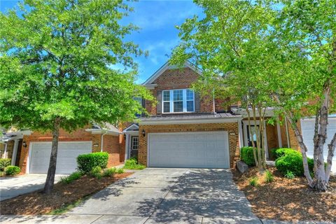 15639 Canmore Street sold home in The Enclave at Ardrey Kell, Charlotte, NC