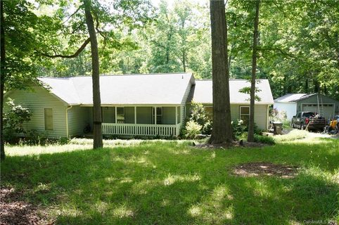 10501 Meadow Hollow Drive