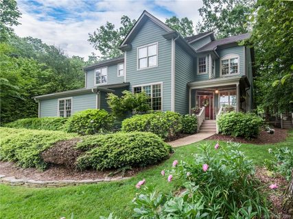 25 Madelyn Lane sold home in Corbran Woods, Fairview, NC