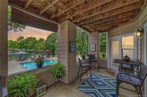 Previously sold for $275,000