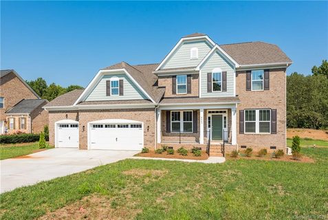 8425 Carly Lane 27 sold home in Stonebridge, Mint Hill, NC