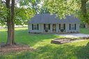 3146 Iredell Drive sold home in Charlotte, SC