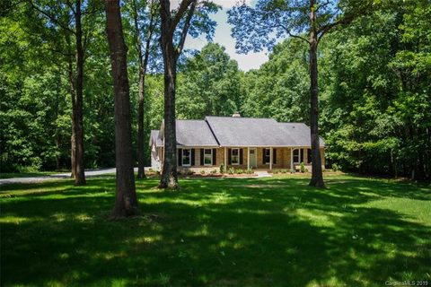7801 Surry Lane sold home in Country Hills, Indian Trail, NC