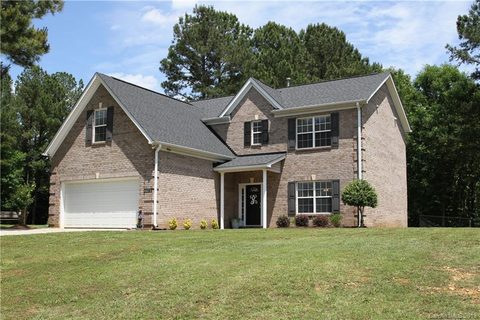 4035 Waters Edge Lane sold home in Timber Creek, Lancaster, SC