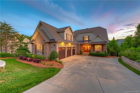 525 River Lake Court sold home in River Lakes, Fort Mill, SC
