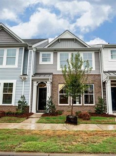 208 Waterlynn Ridge Road E-Lot 39 sold townhome in Waterlynn Grove, Mooresville, NC