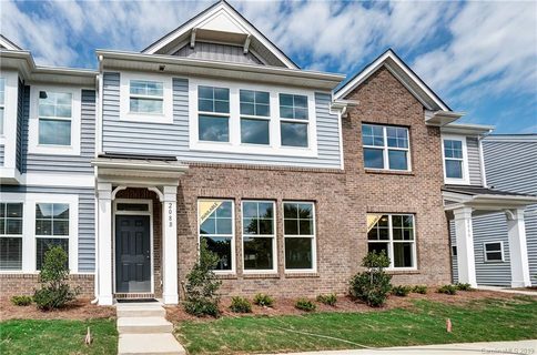 208 Waterlynn Ridge Road B-Lot 42 sold townhome in Waterlynn Grove, Mooresville, NC