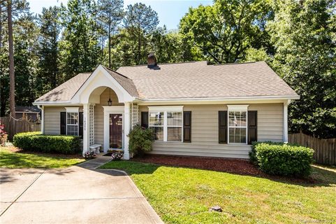 14200 Diorite Court sold home in Woodside Village, Pineville, NC