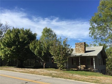 526 Old Us 19 23 Highway sold home in smokey park west, Candler, NC