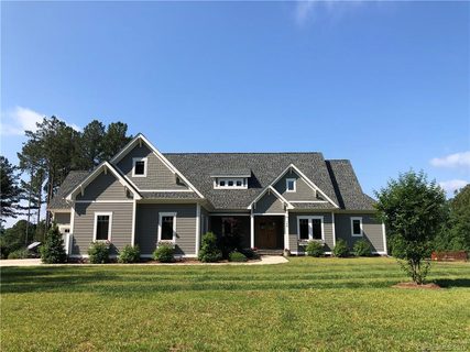Previously sold for $920,000