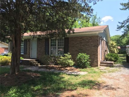 601 Spring Hill Road sold home in Spring Hill, Matthews, NC