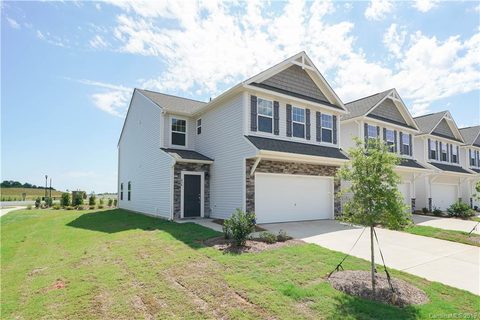 434 Tayberry Lane 1