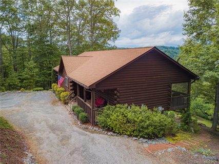 843 Summit Parkway sold home in Summit, Bostic, NC