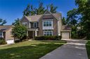 1921 Kings Manor Court sold home in Matthews, SC