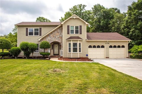 1318 Hidden Creek Circle