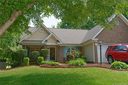 7118 Hunters Bluff Drive sold home in Denver, SC