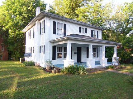 126 Beall Street sold home in Fairfield, Lenoir, NC