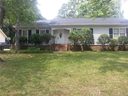 7827 Meadowdale Lane sold home in Charlotte, SC