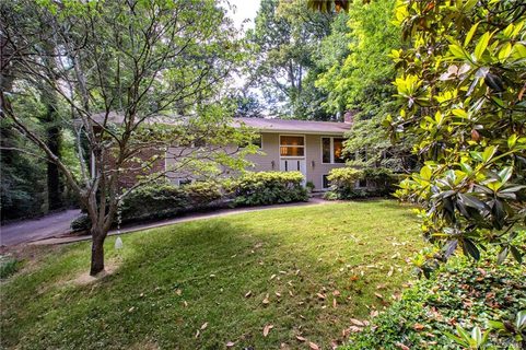 6 Willow Road sold home in Forest Park, Asheville, NC