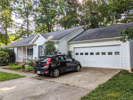505 Onteora Boulevard sold home in Sweetbriar Grove, Asheville, NC