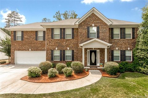 1065 Arrowhead Drive