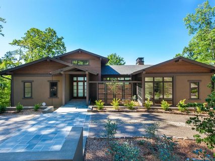 Previously sold for $2,925,000