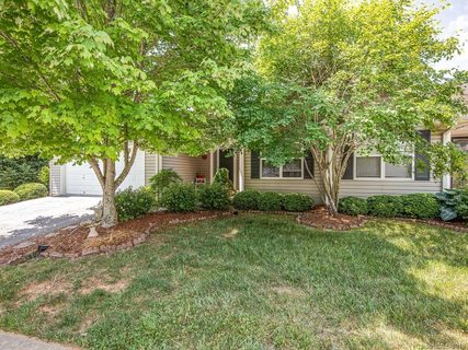 70 Olde Covington Way sold townhome in Covington Crossing, Arden, NC
