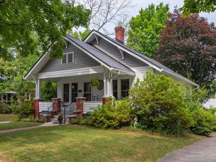 33 Vermont Avenue