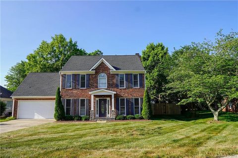 Previously sold for $283,900