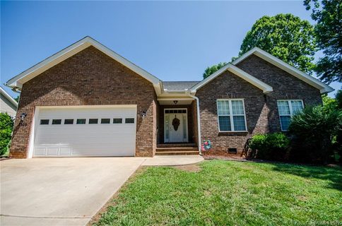 3505 Cambridge Place