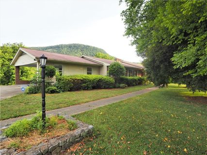 2141 Cedar Rock Estates Drive
