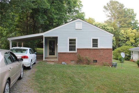207 Crescent Drive