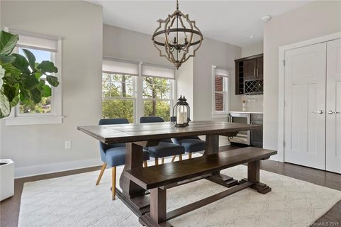 Previously sold for $472,500