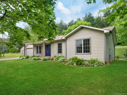 32 Terrace Lane sold home in Ridgeway, Weaverville, NC